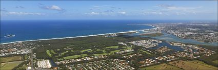 Twin Waters - Sunshine Coast - QLD (PBH4 00 16438)